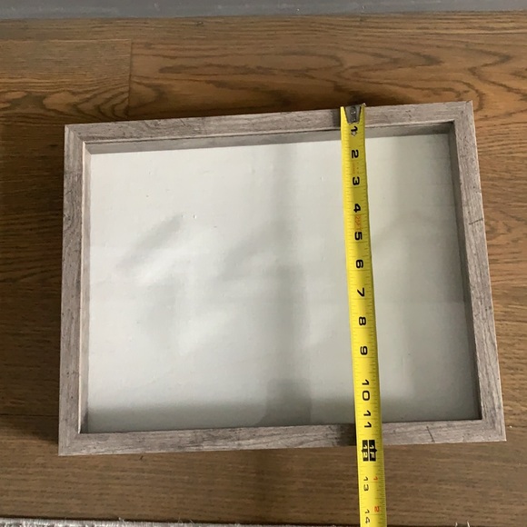 Shadow box frame - Picture 4 of 4